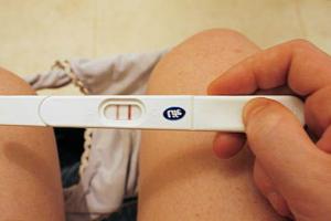How many days after conception will a pregnancy test show?